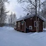 Chalet On The Shore Of Ivalojoki