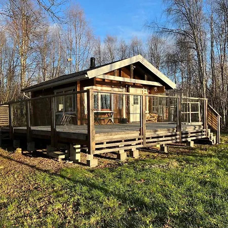 On The Shore Of Ivalojoki Domek alpejski