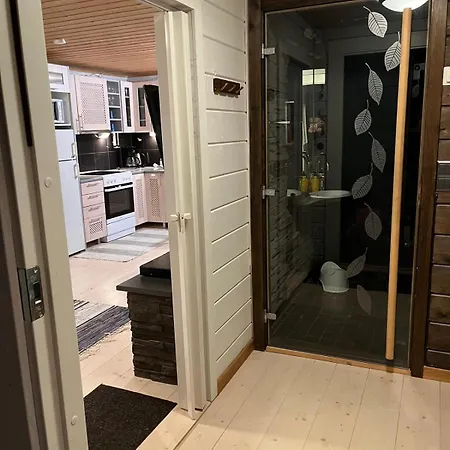 Domek alpejski On The Shore Of Ivalojoki