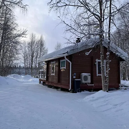 Chalet On The Shore Of Ivalojoki